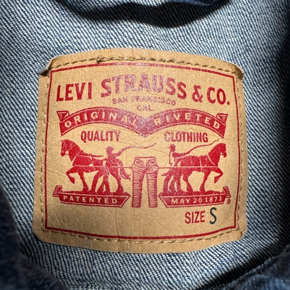 Levi Denim Jean Jacket Blue Women's Size Small - Picture 4 of 13